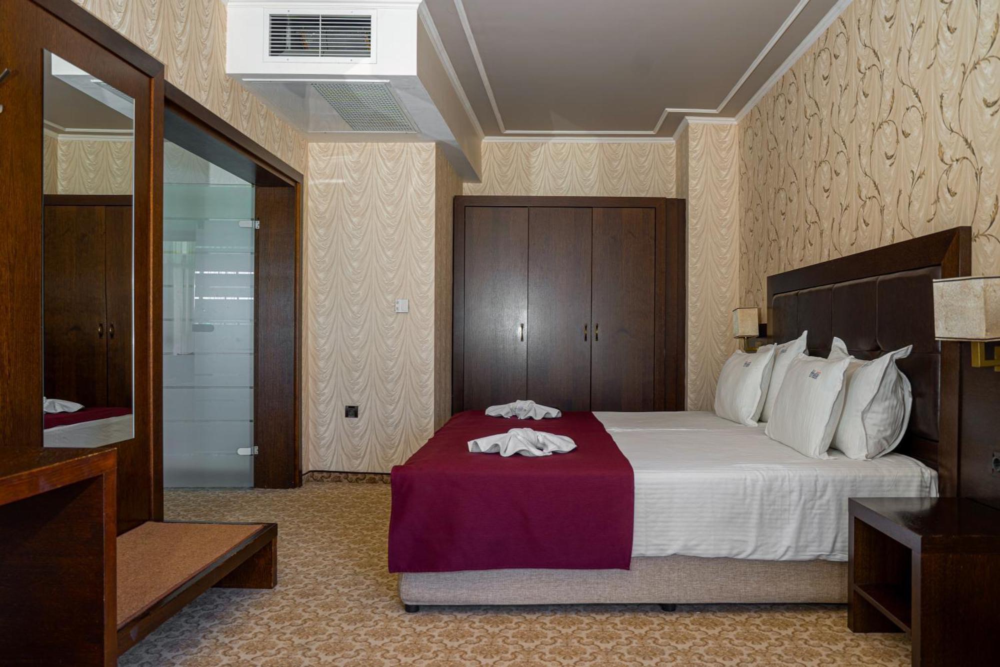 Hissar Hotel Chisaria