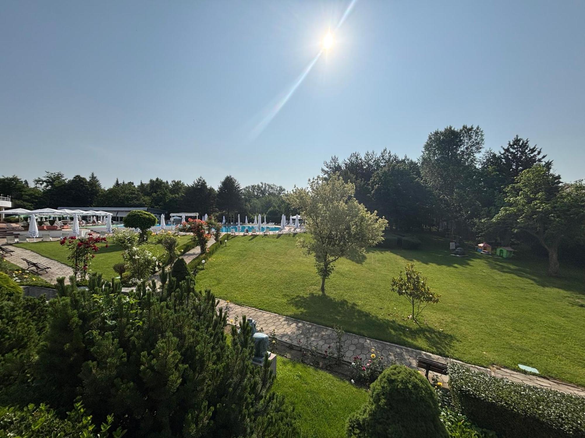 Hissar Hotel 4*
